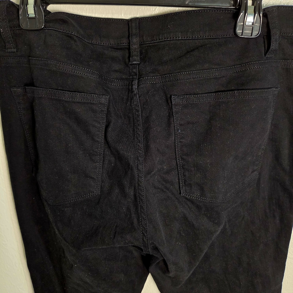 Lauren Ralph Lauren Black Jeans with 4-Buttons on Bottom Sides of Legs, Size 12 - Picture 5 of 7